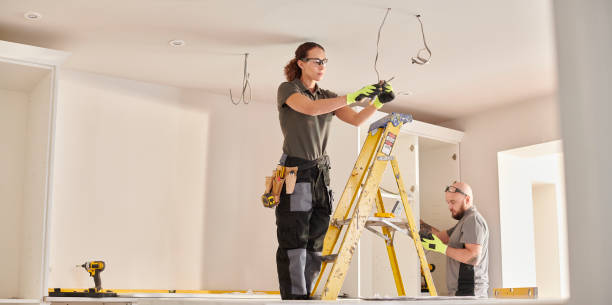 Electrical Outlet Repair in NM